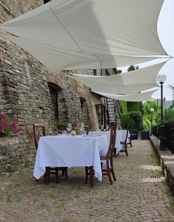 Il Castello Di Bubbio Exterior foto