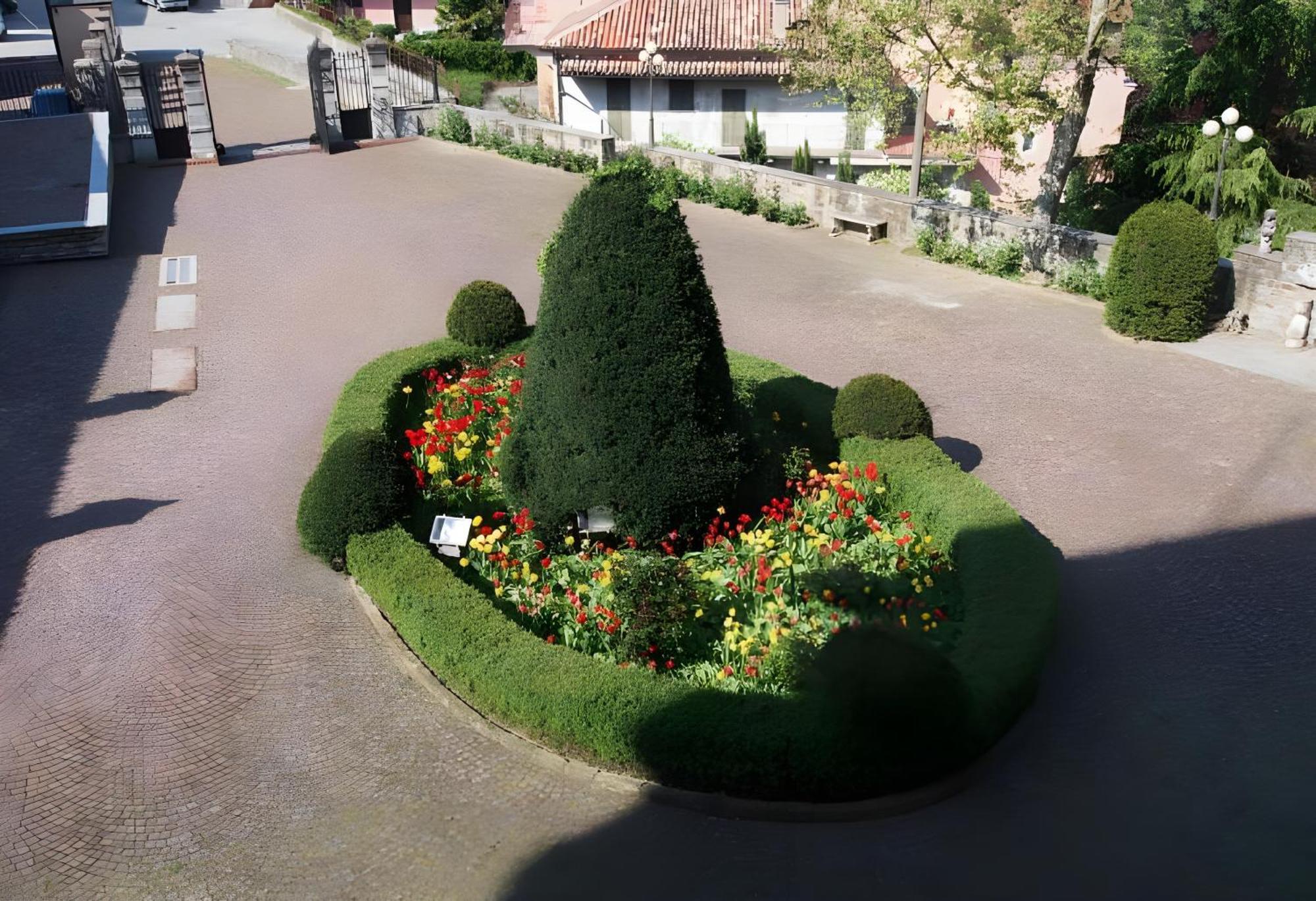 Il Castello Di Bubbio Exterior foto