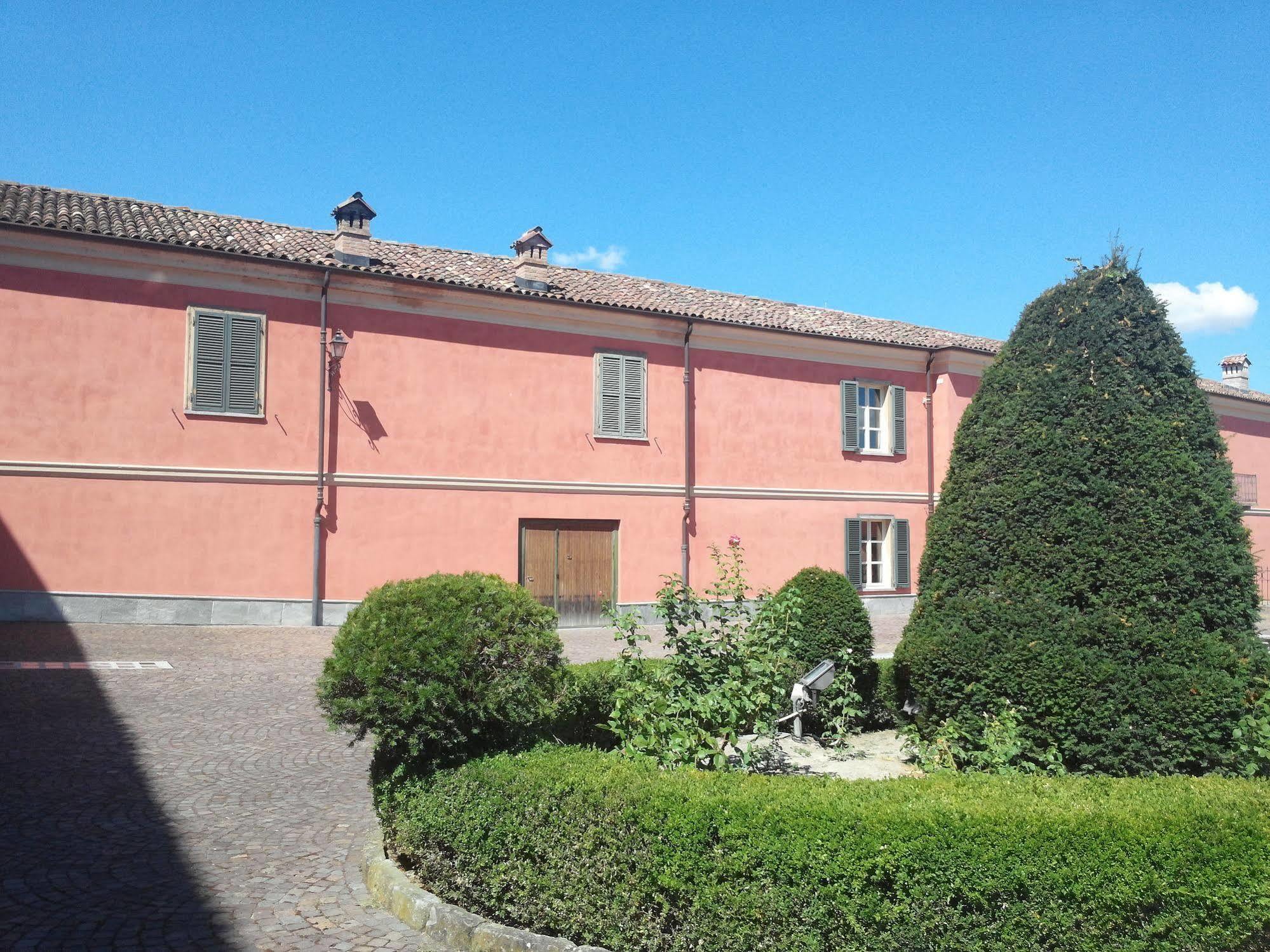 Il Castello Di Bubbio Exterior foto